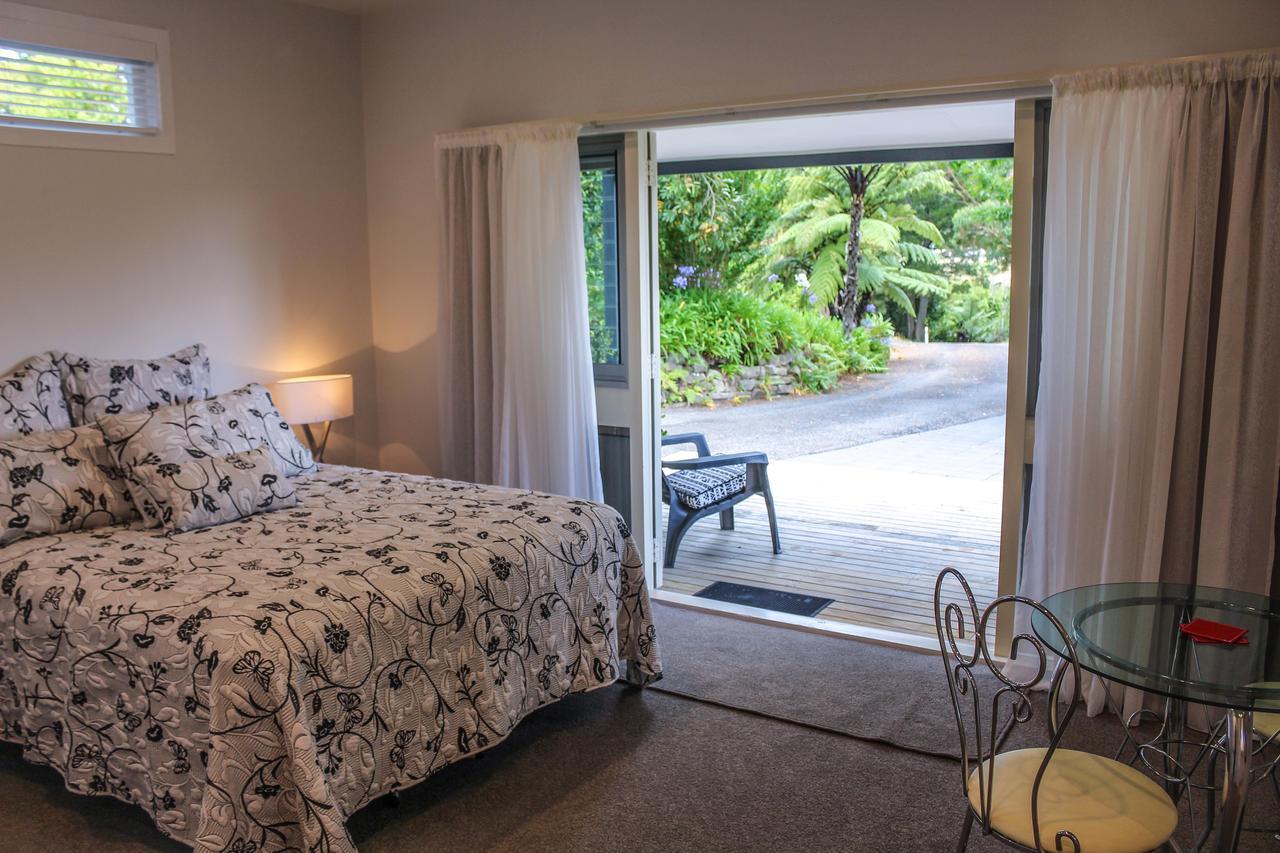 Amazing Kiwi Lodge Whangamata Extérieur photo