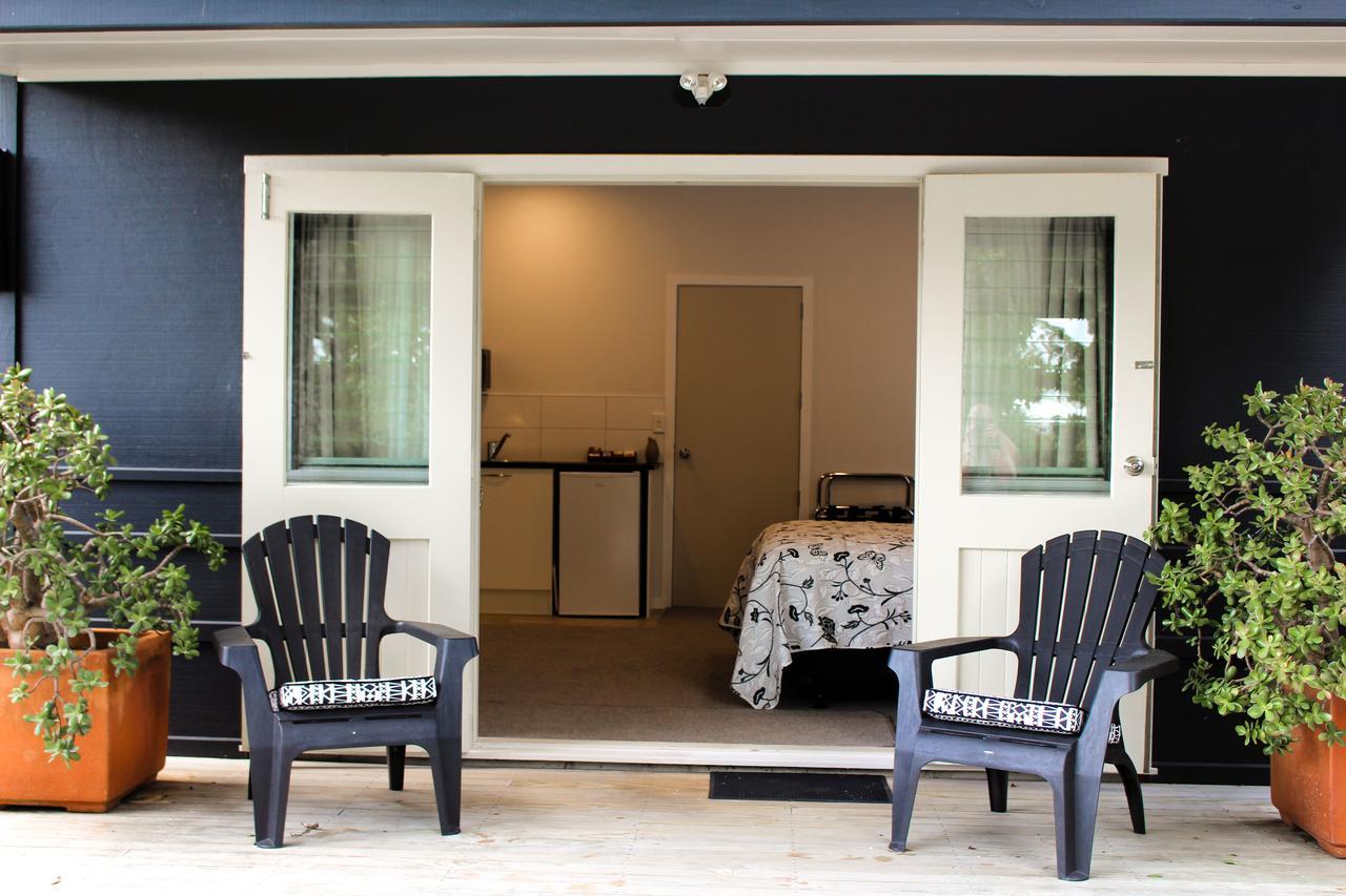 Amazing Kiwi Lodge Whangamata Extérieur photo